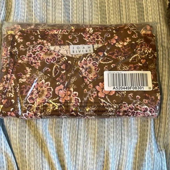 Joan Rivers Cotton Floral Print Flannel Button Front Shirt - Picture 4 of 4